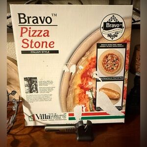 Brand 🆕 Pizza Stone - Italian Style